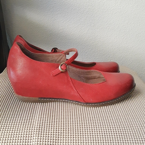 dansko loralie red